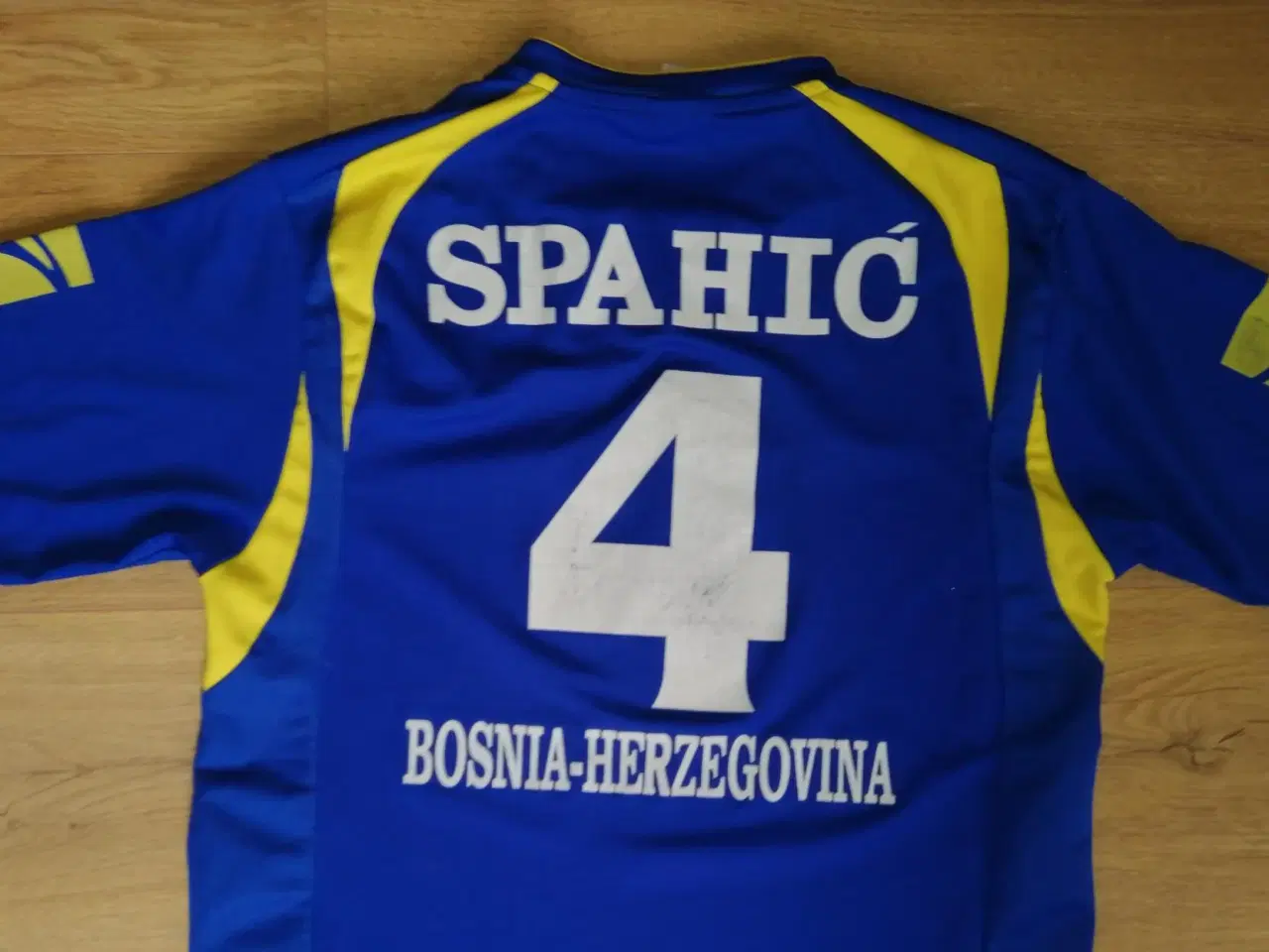 Billede 1 - RETRO BOSNIA-HERCEGOVINA, EMIR SPAHIC', STR. M