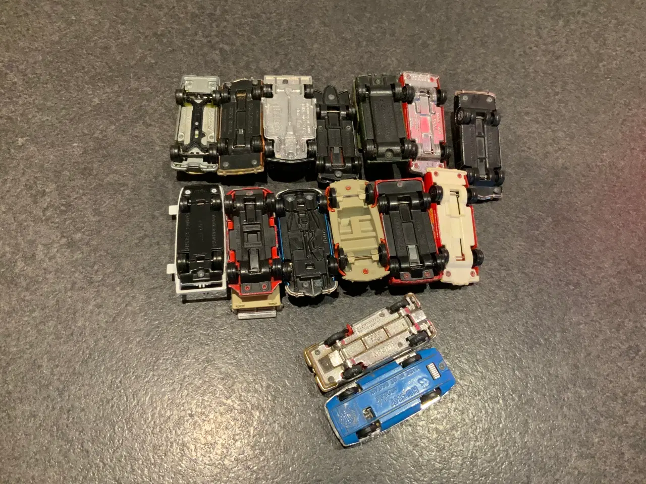 Billede 5 - 15 gamle legetøjsbiler