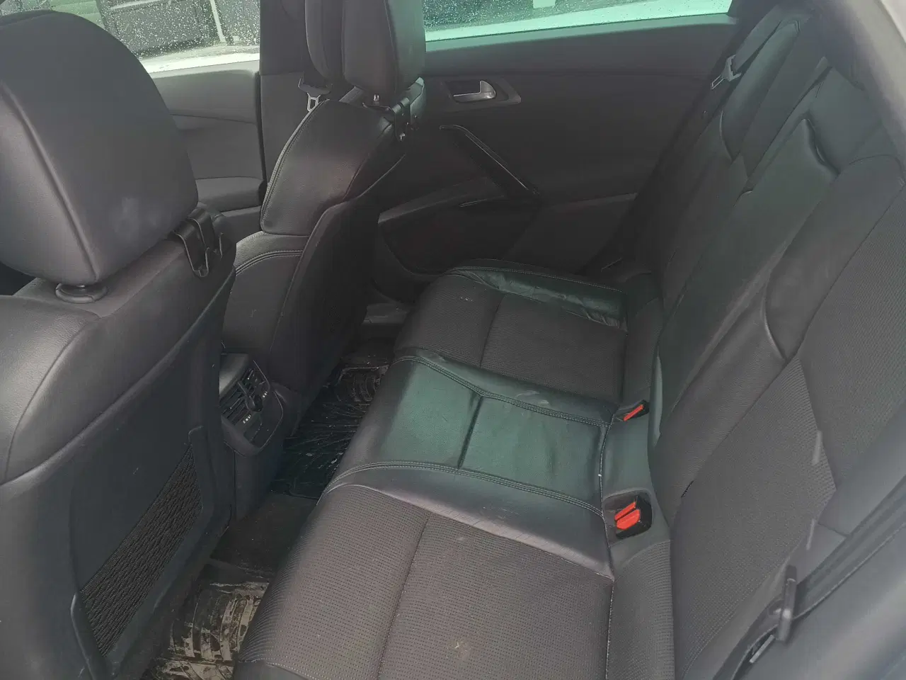 Billede 5 - Fin bil til små penge