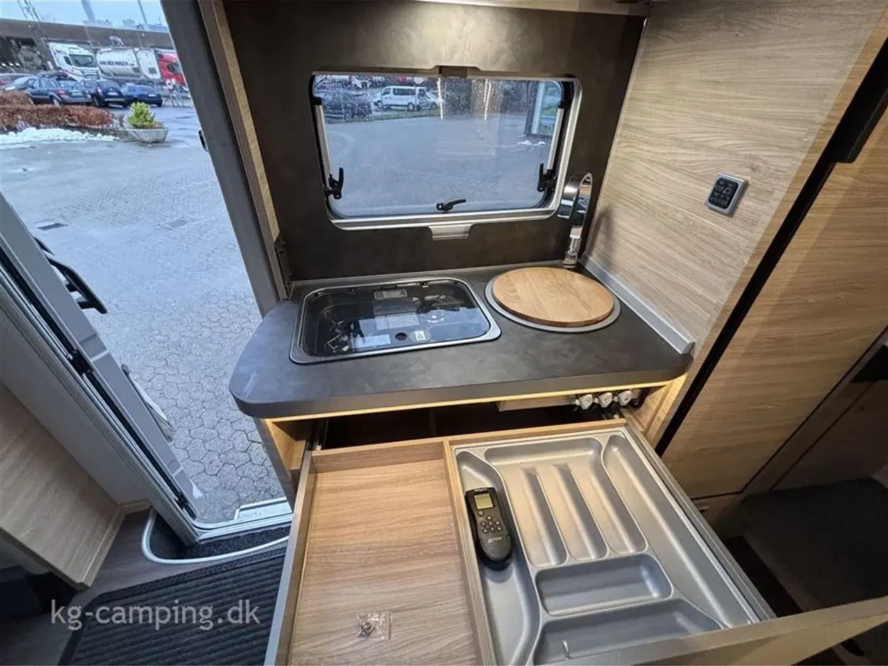 Billede 23 - 2023 - Knaus Van Ti Plus 650 MEG "VW" Platinum Selection   Kun 12.000 km – Masser af ekstraudstyr – Klar til hurtig levering!