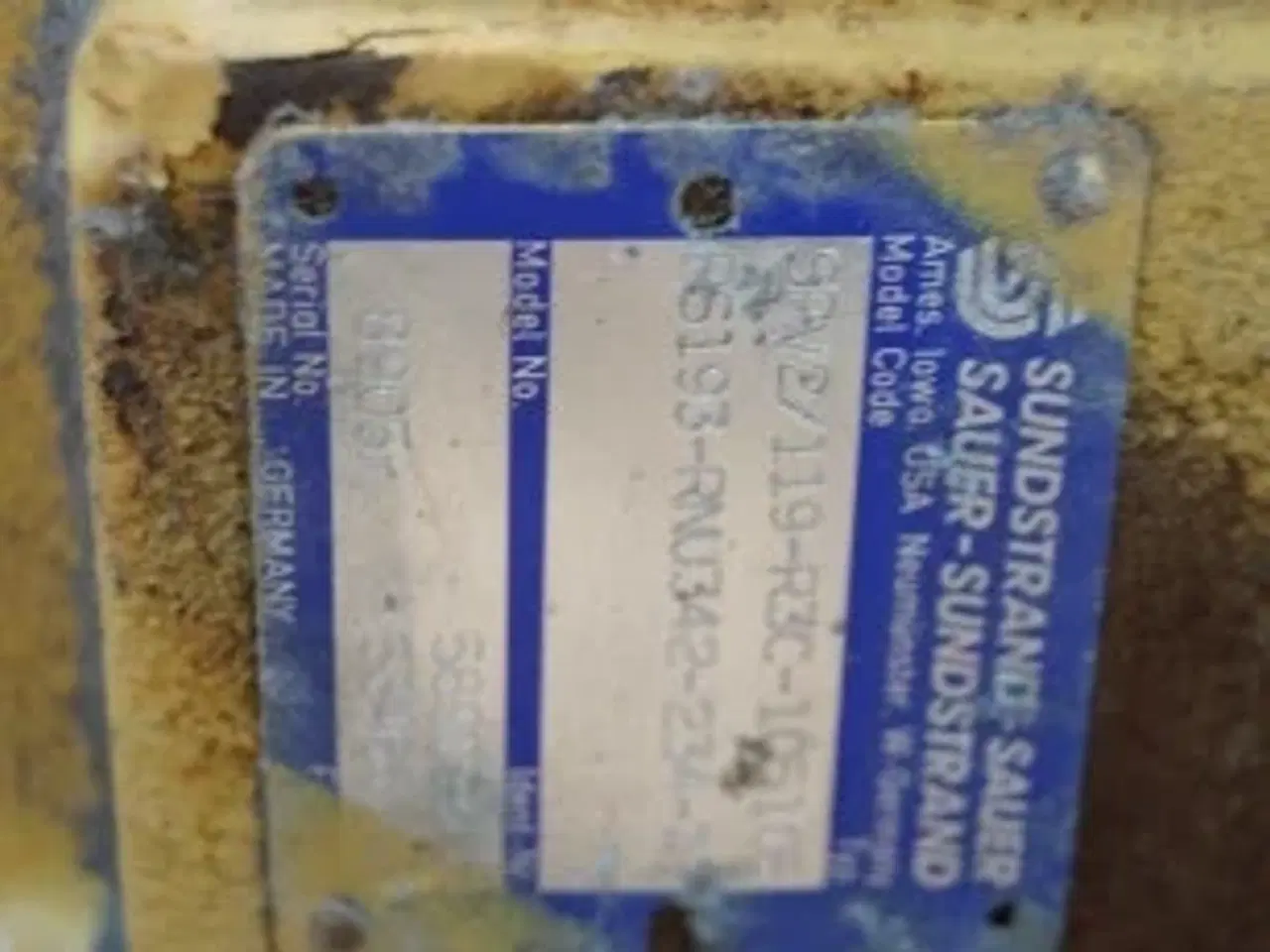 Billede 13 - New Holland TF46 Hydrostatpumpe 80750687