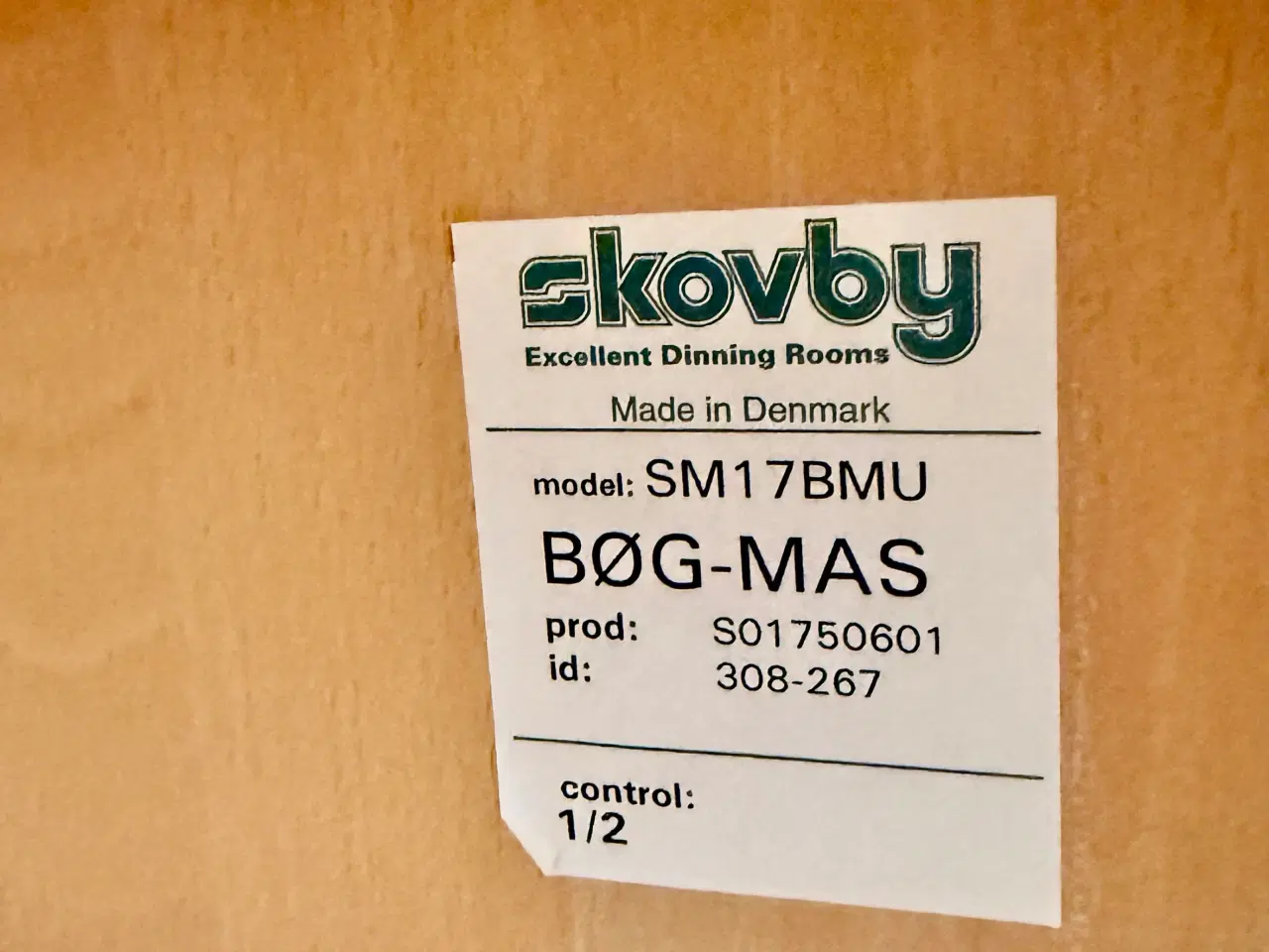 Billede 7 - Velholdt Skovby spisebord og stole sælges