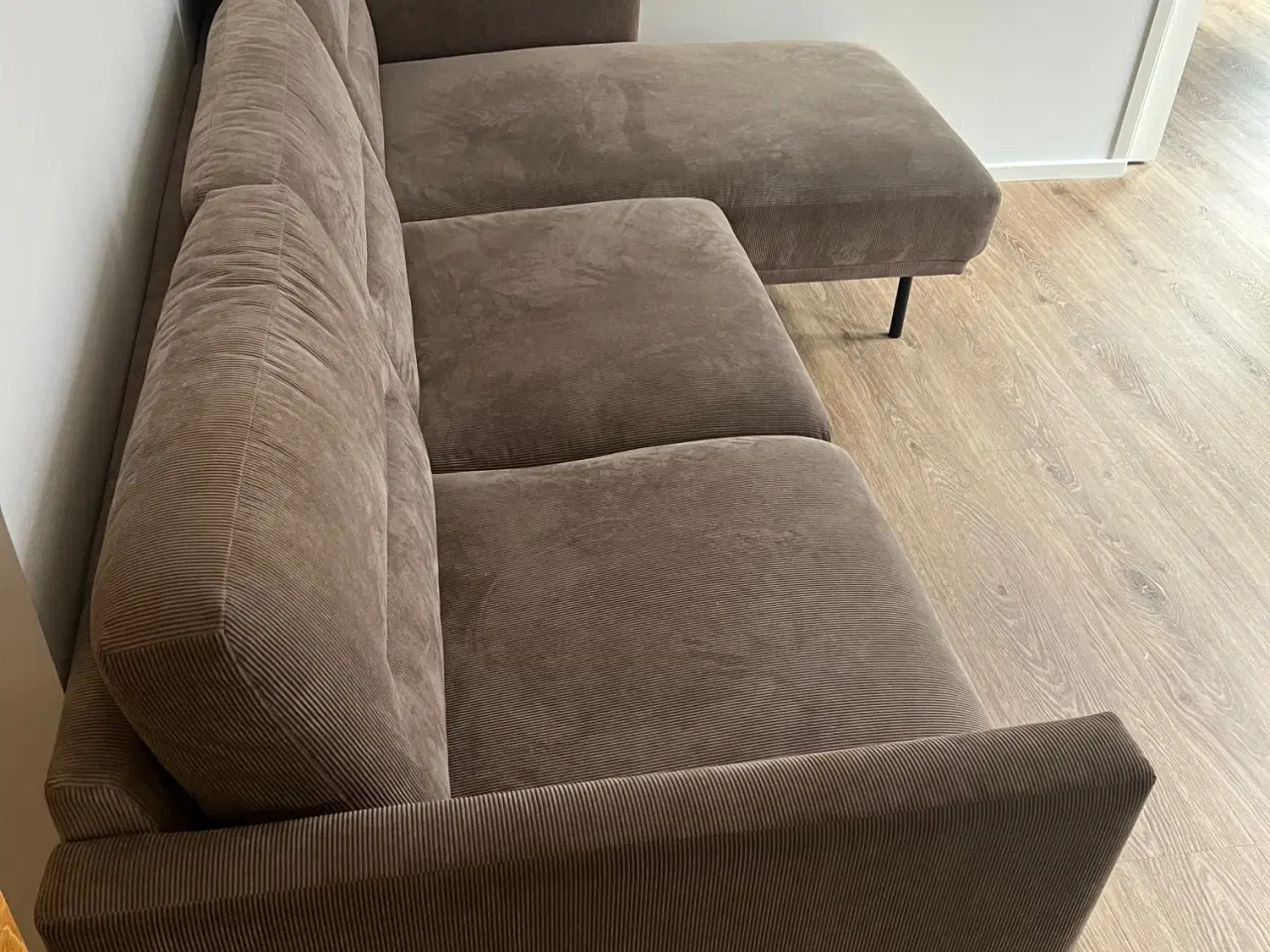 Billede 3 - Chaiselong Sofa (ny pris 9.799) -hentes i Aalborg