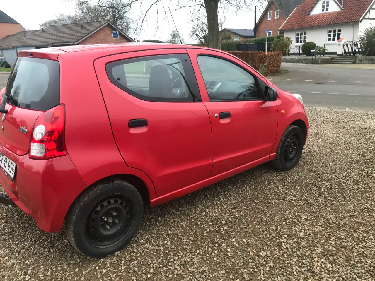 Billede 1 - suzuki alto årgang 2010