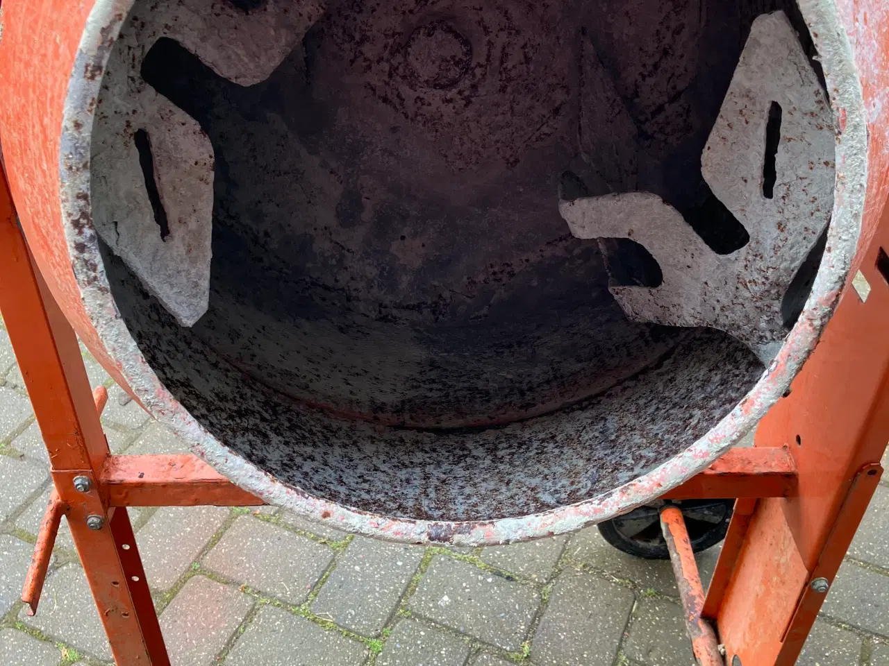 Billede 2 - Cement blander Lecsha Euro- mix 125 l.