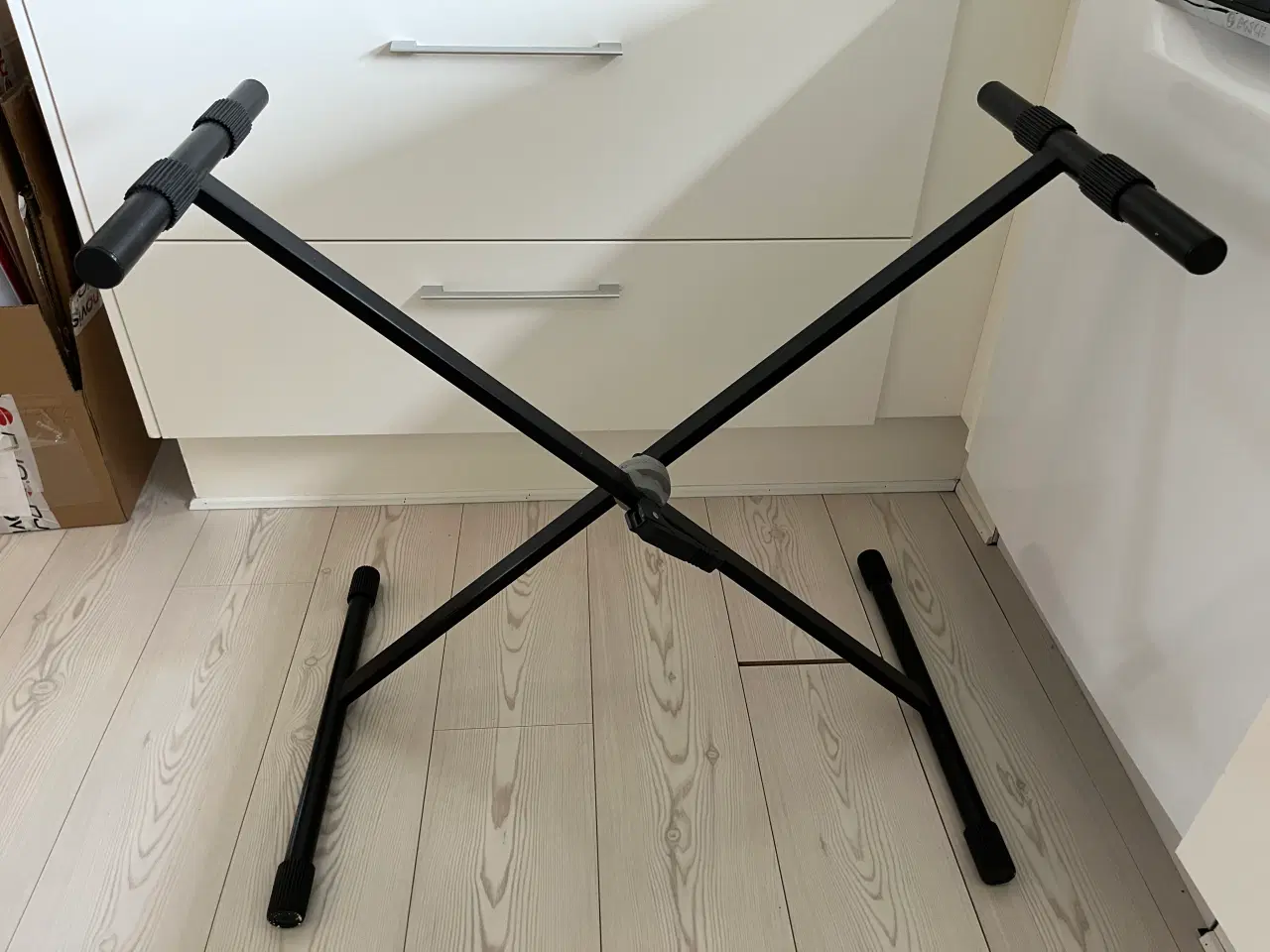 Billede 2 - Stativ til klaver/keyboard