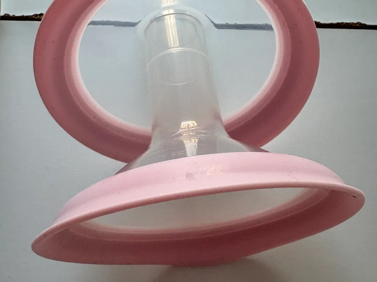 Billede 2 - Tragter til medela symphony