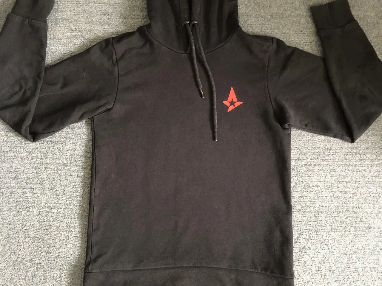 Billede 1 - Astralis hoodie, str. 152