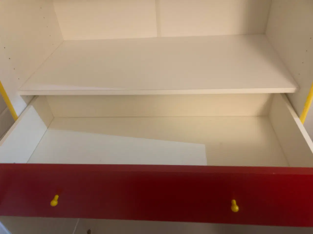 Billede 7 - 3 Fine skabe og reoler i forskellige mål