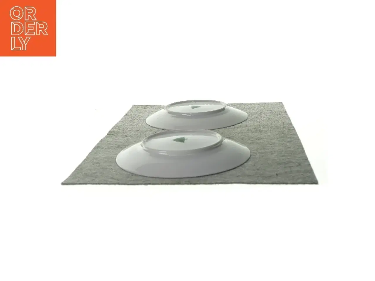 Billede 4 - Tallerkener med blomstermønster fra Bavaria (str. Ø:26,5cm)