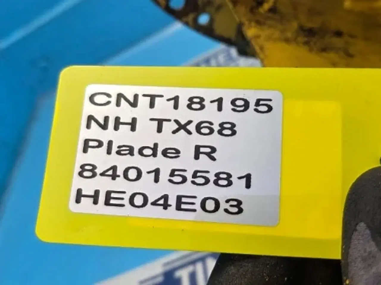 Billede 14 - New Holland TX68 Plade R.  84015581