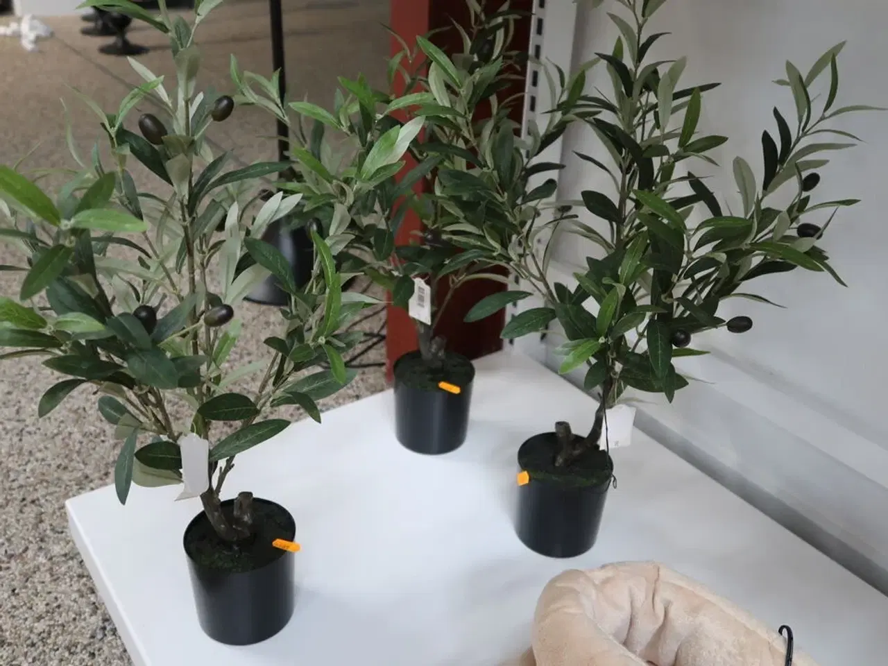 Billede 1 - 3 stk. kunstige planter i krukke