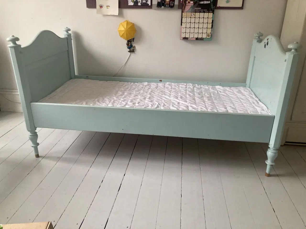 Billede 1 - Junior karlekammerseng 