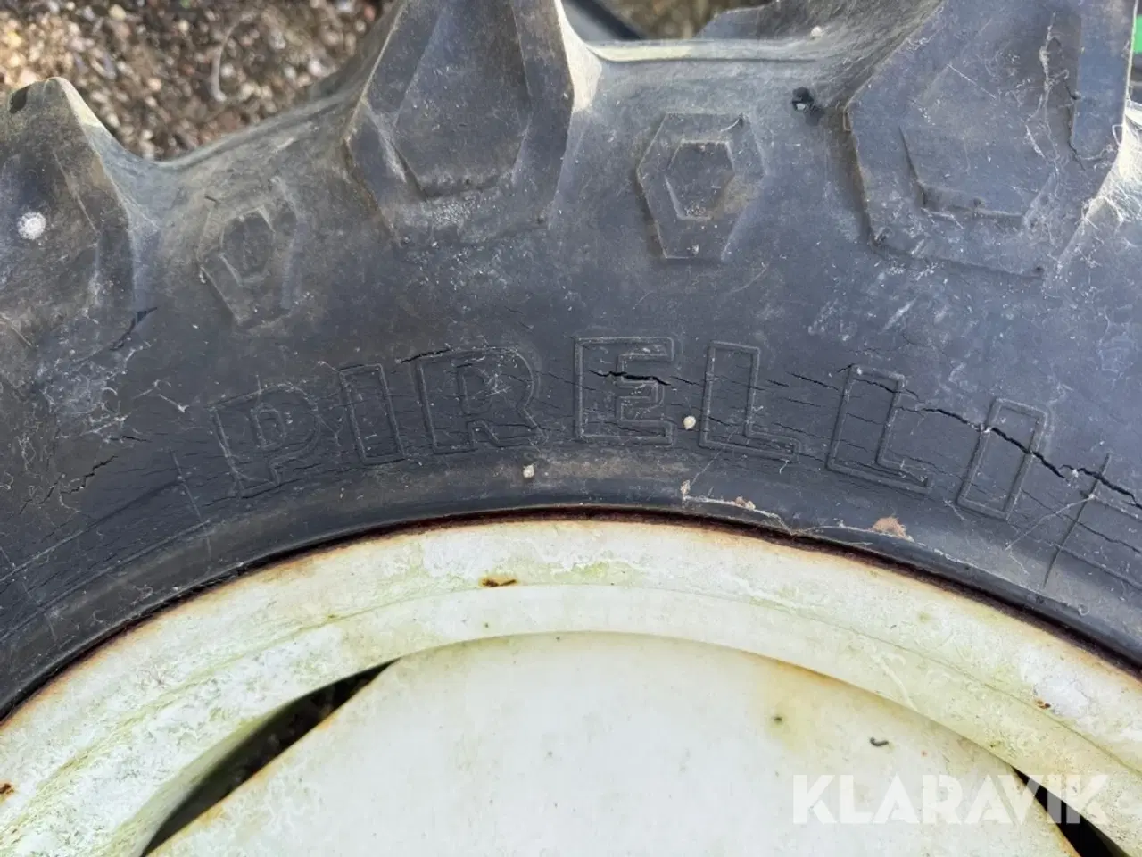 Billede 3 - Traktordæk Pirelli og firestone 2 Styk
