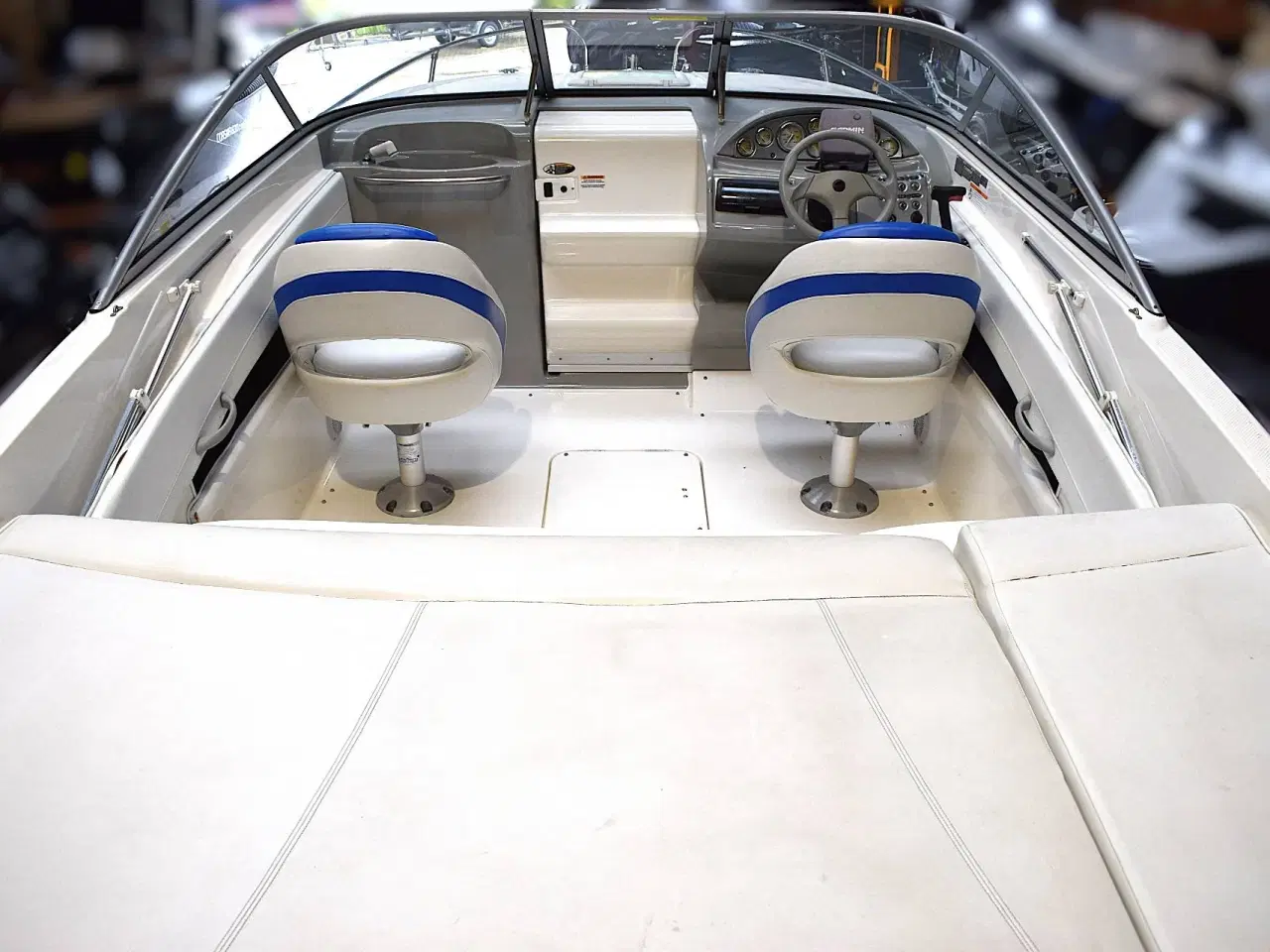 Billede 9 - Bayliner Capri 212 - Mercruiser 4,3 MPI/Udstyr