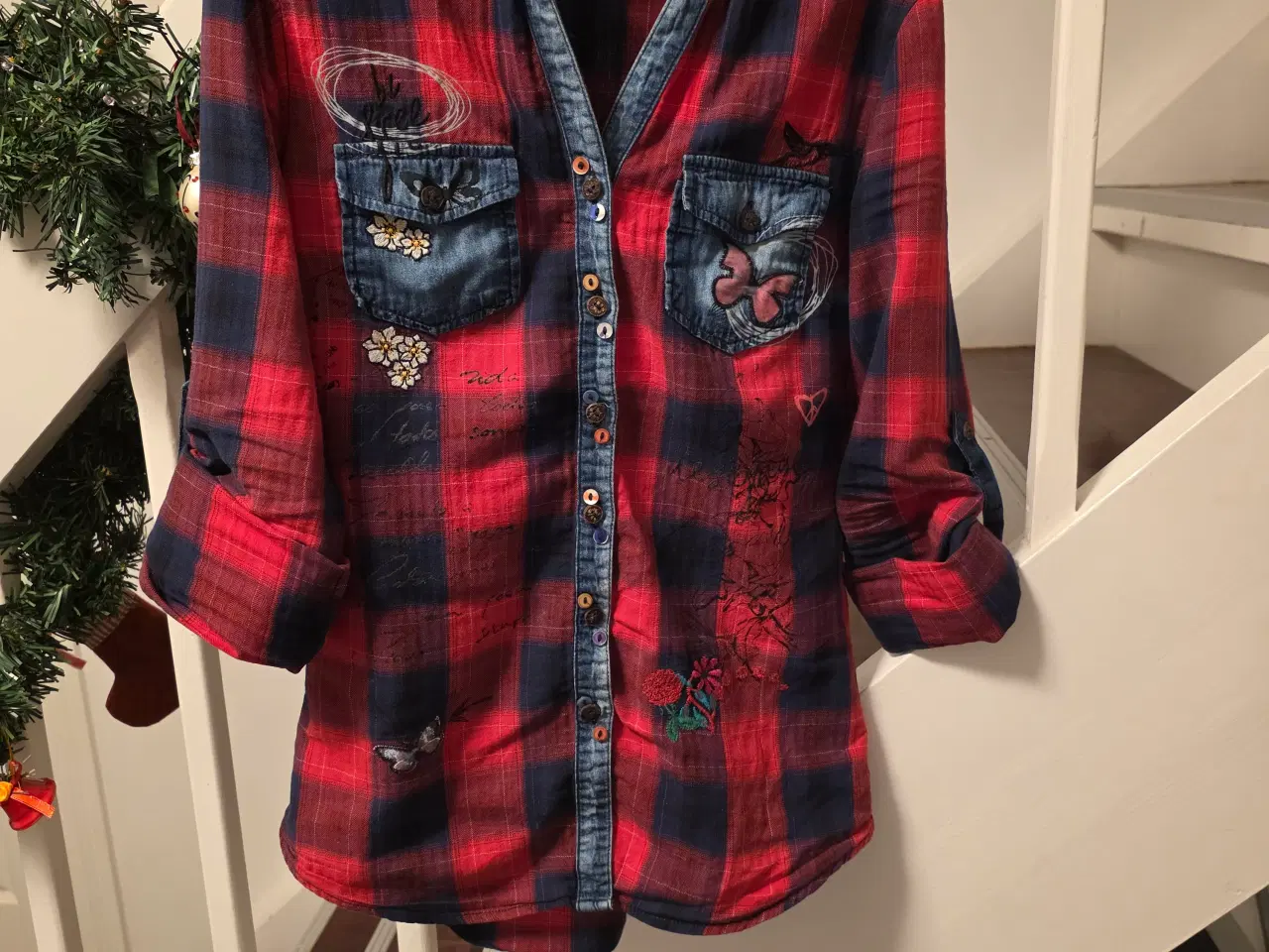 Billede 5 - Skjorte Desigual, str. XS