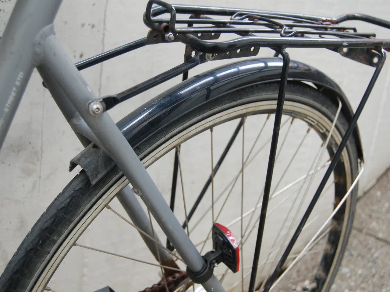 Billede 5 - Herrecykel med 7 gear og lys og lås