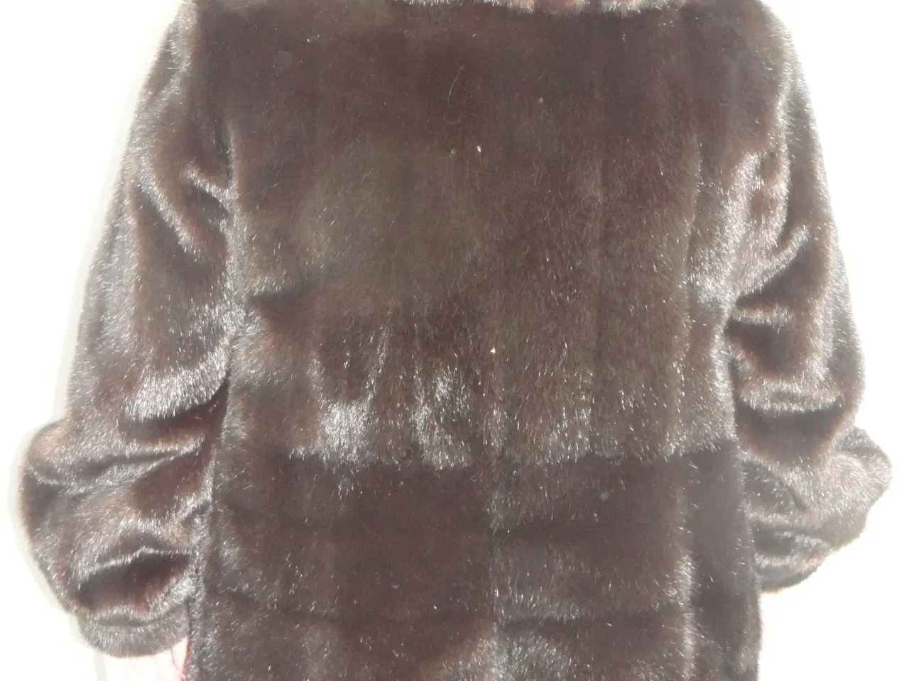 Billede 1 - Mørke brun emiteret mink pels