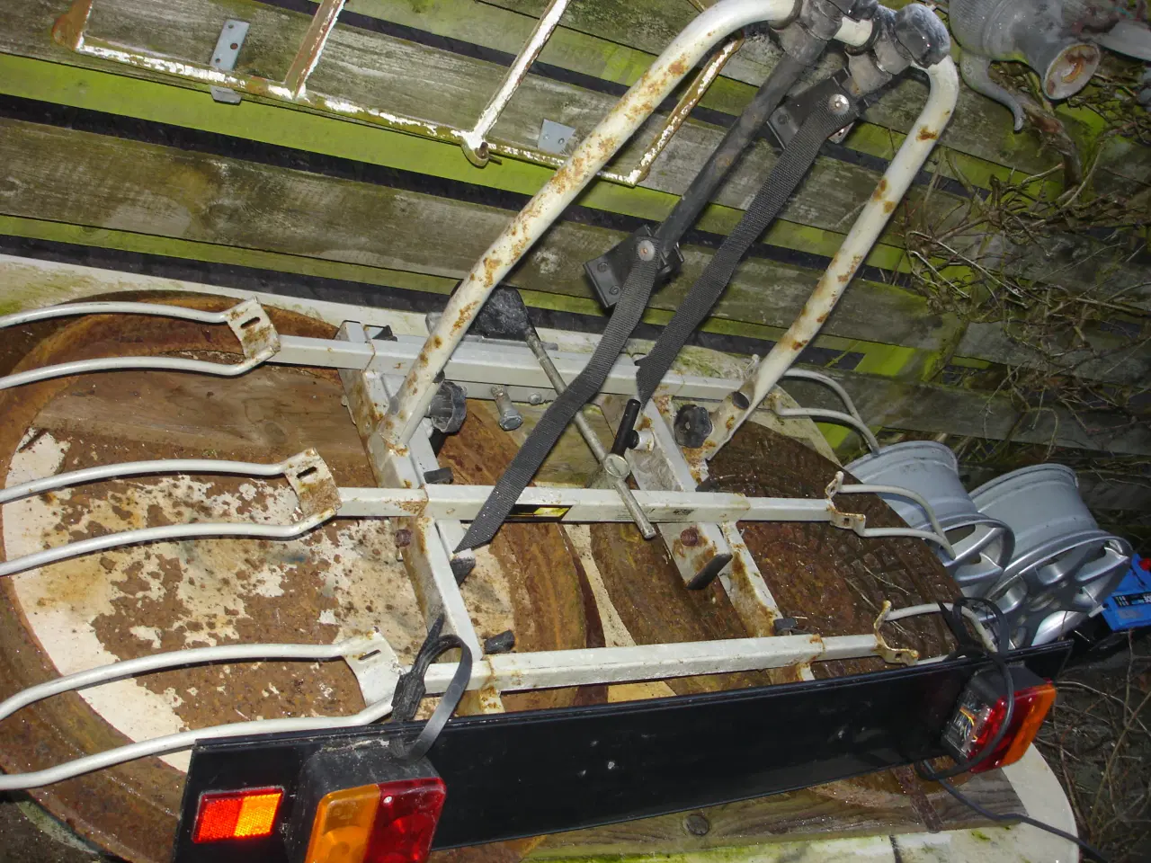 Billede 3 - Cykelholder til anhængertræk