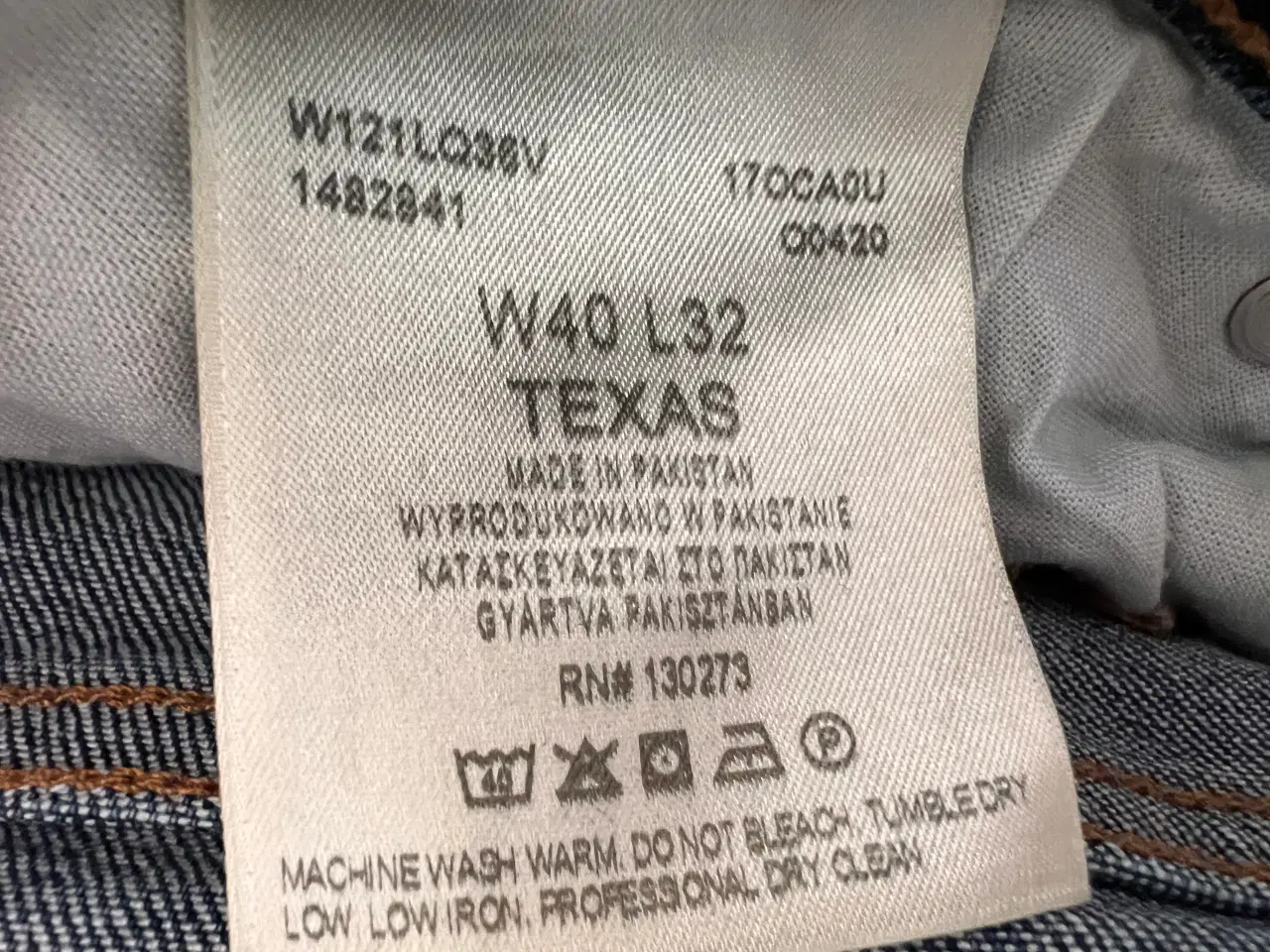 Billede 12 - Blå Wrangler Jeans. (Str: W40/L32)
