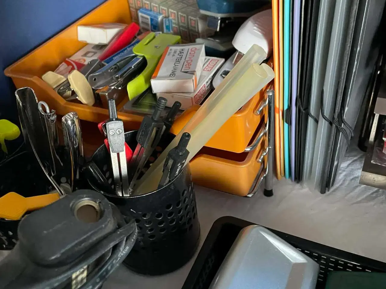 Billede 1 - Kæmpe portion kontorartikler