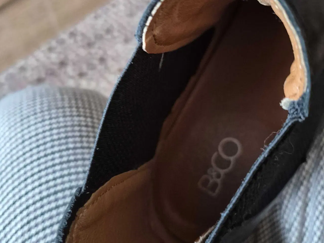 Billede 3 - Ankelstøvler i skind. 