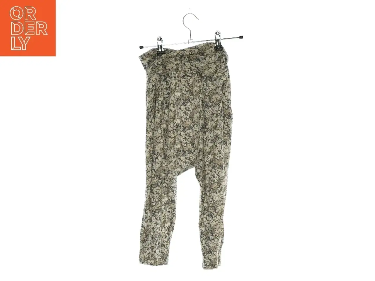 Billede 2 - Bukser fra H&M (str. 140)