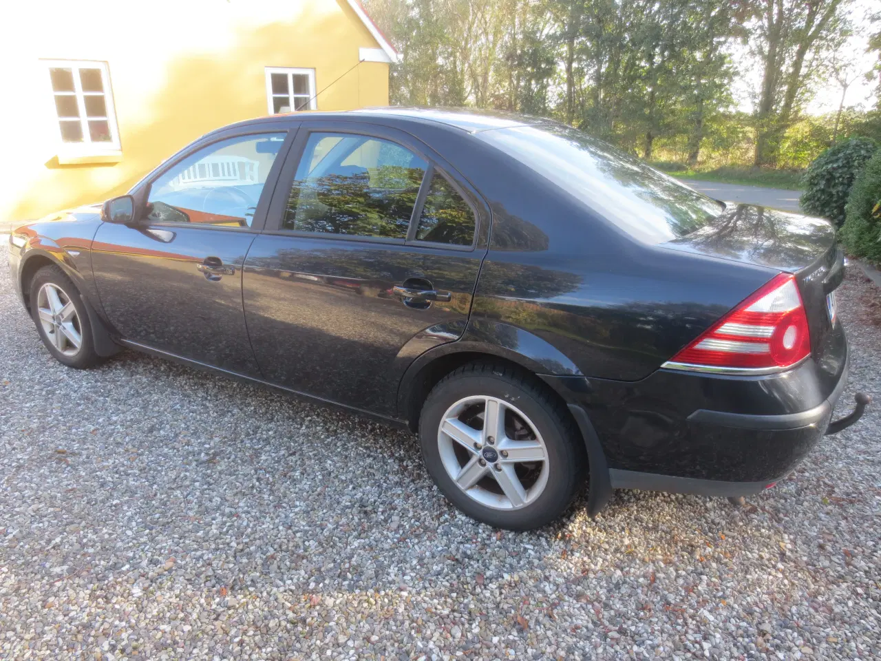 Billede 8 - Ford Mondeo 2.0 i 4 Døres synet 2024.