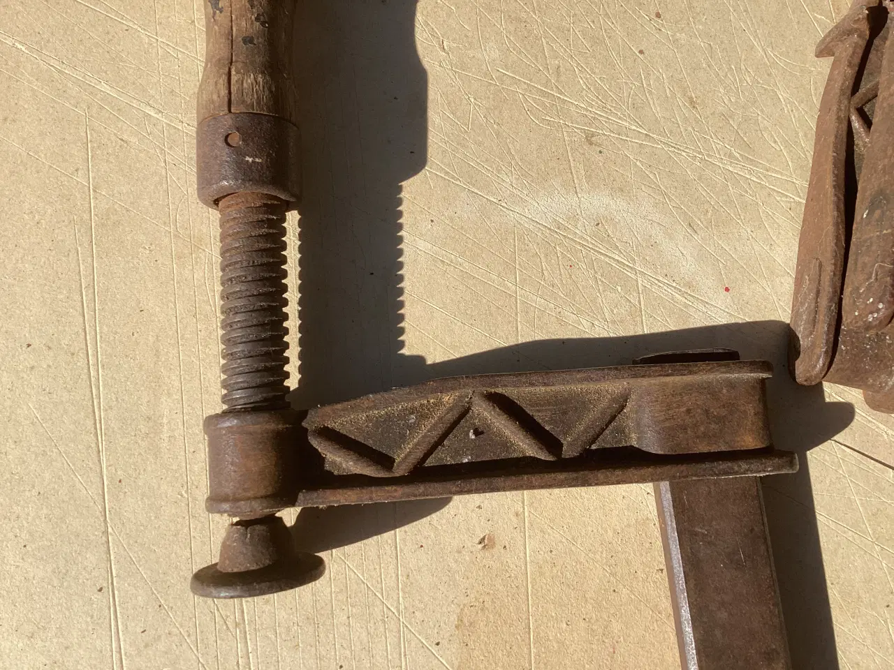 Billede 5 - Skruetvinger 8 stk