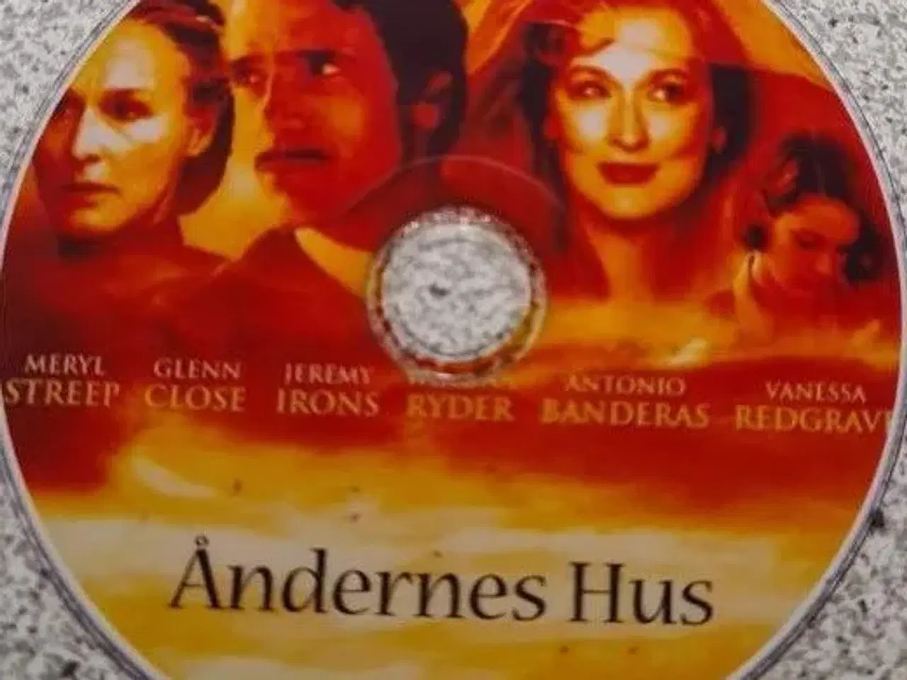 Billede 1 - Åndernes Hus på DVD