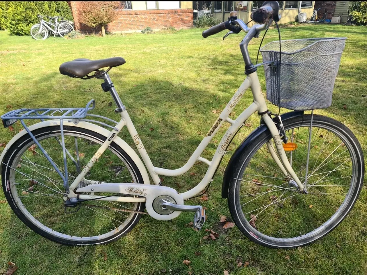 Billede 1 - Mustang damecykel 28"