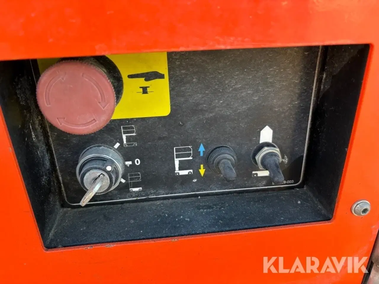 Billede 8 - Søjlelift Snorkel M1230E