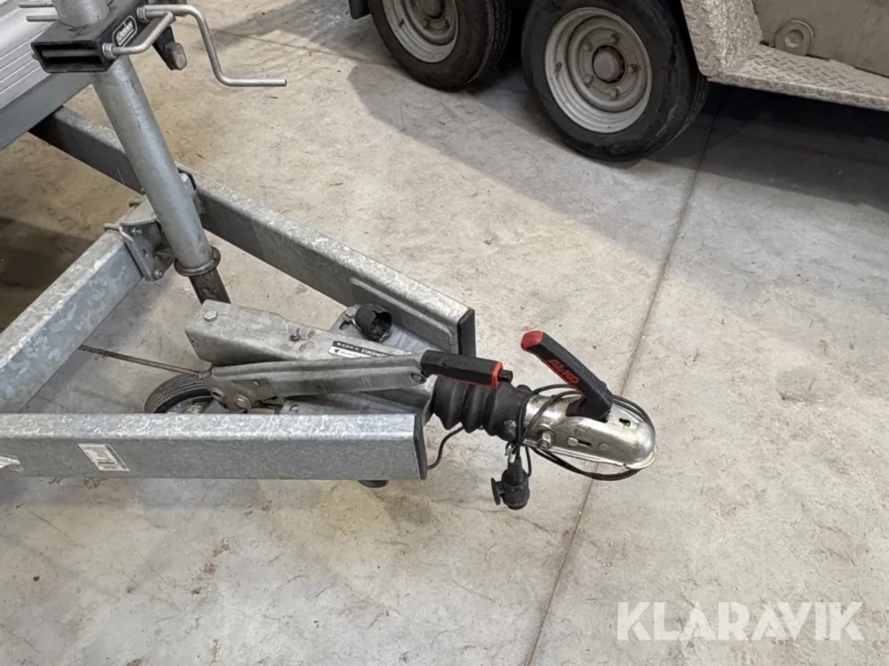 Billede 9 - Gardin trailer Unsinn GTP 2636 med isoleringsmaskine monteret