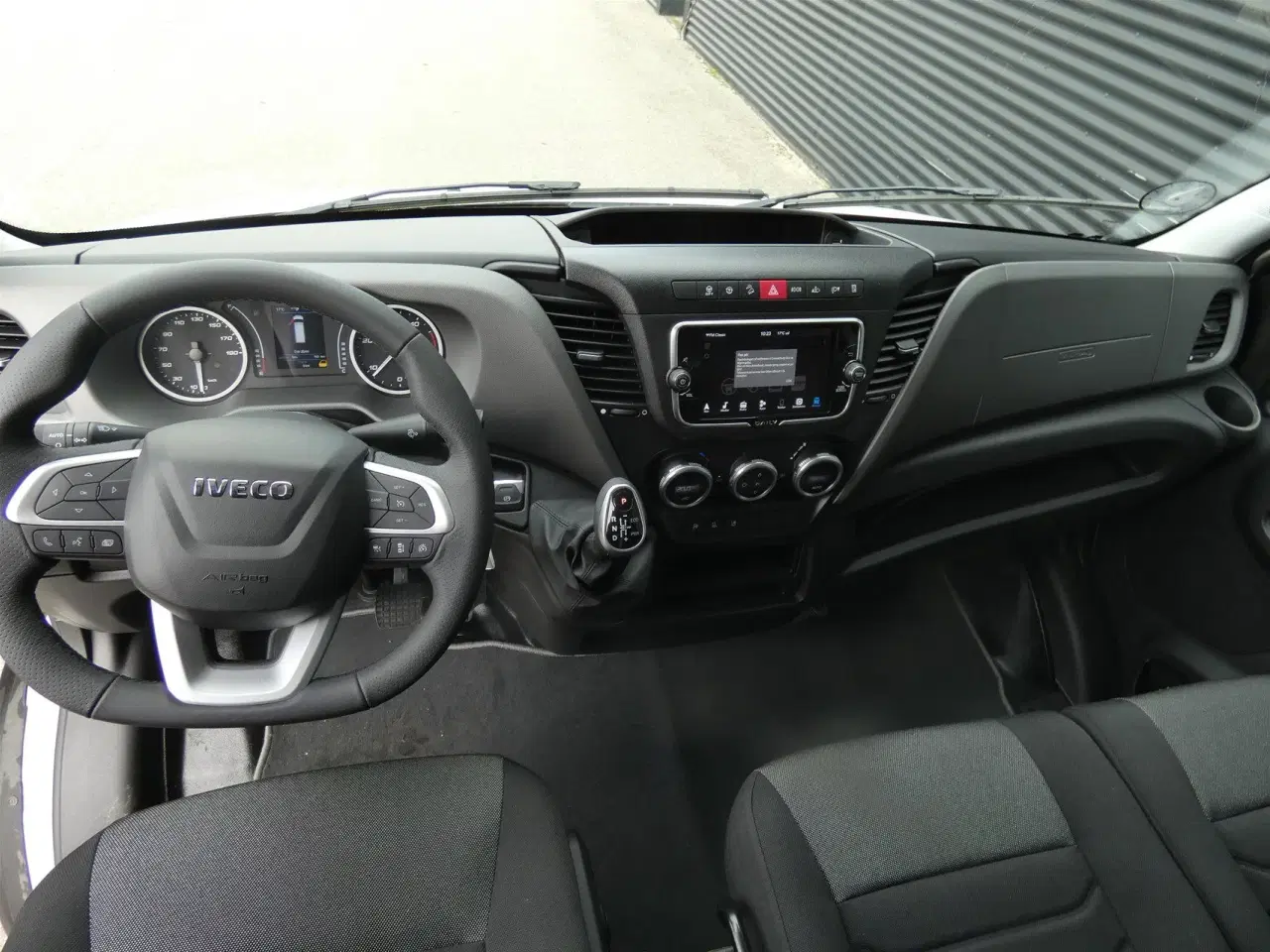 Billede 7 - Iveco Daily 35C18 12m3 3,0 D Hi-Matic 180HK Van 8g Aut.