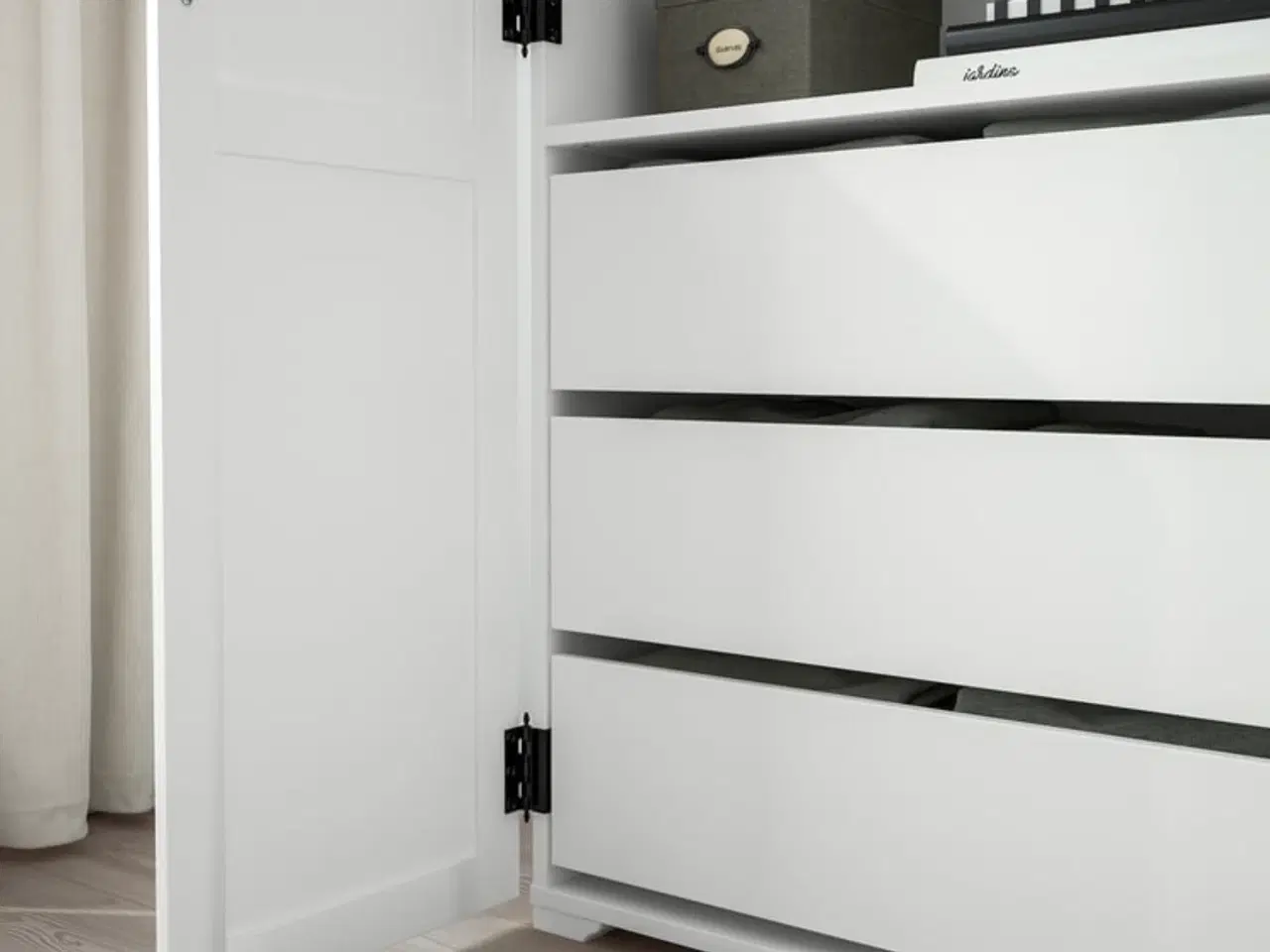 Billede 3 - IKEA GREÅKER skab 