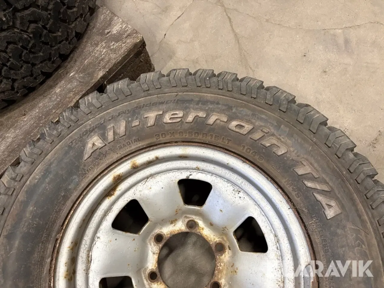 Billede 6 - 4x4 fælge med dæk - 13 stk