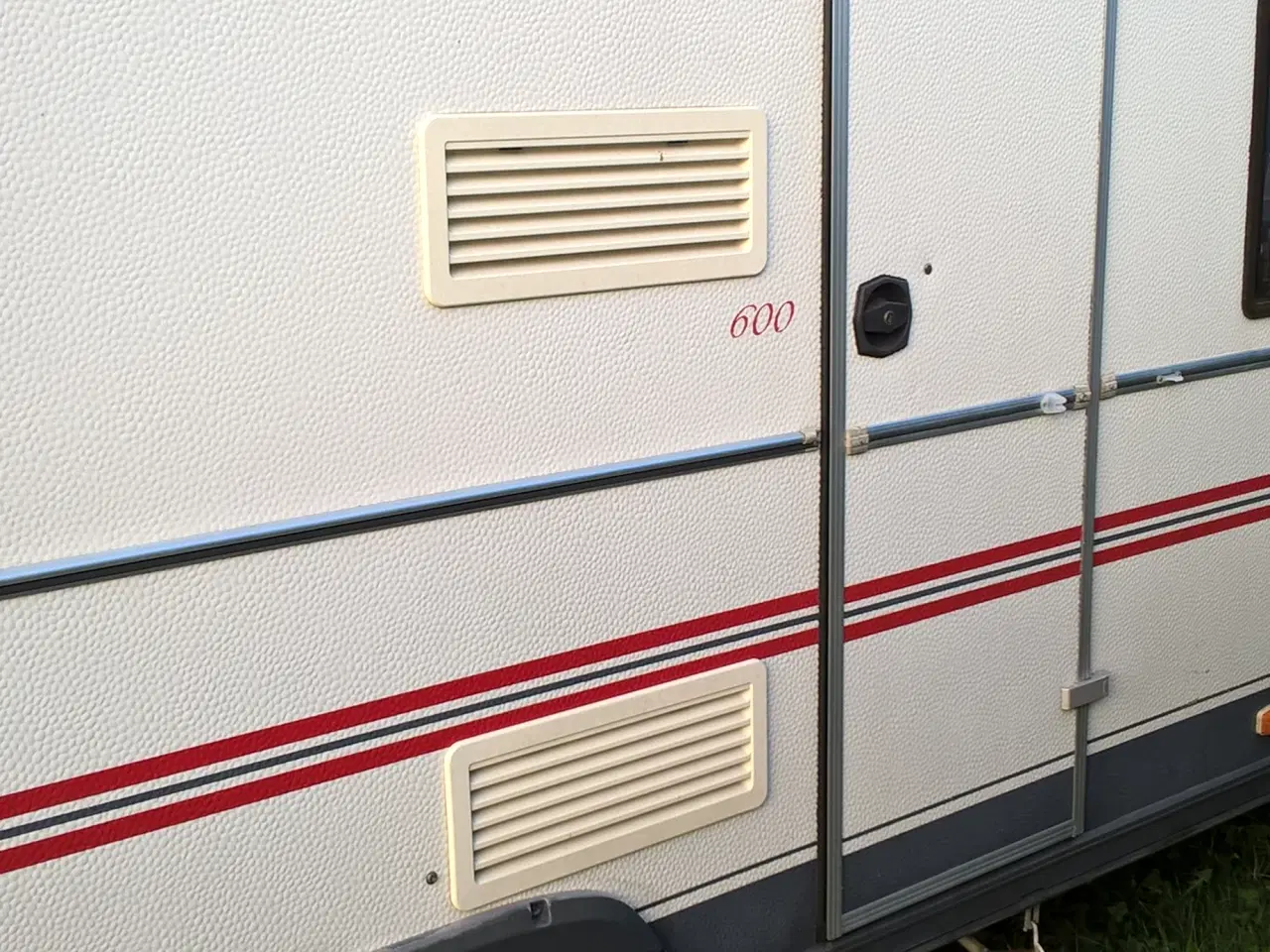 Billede 5 - Godt isoleret Solifer S9