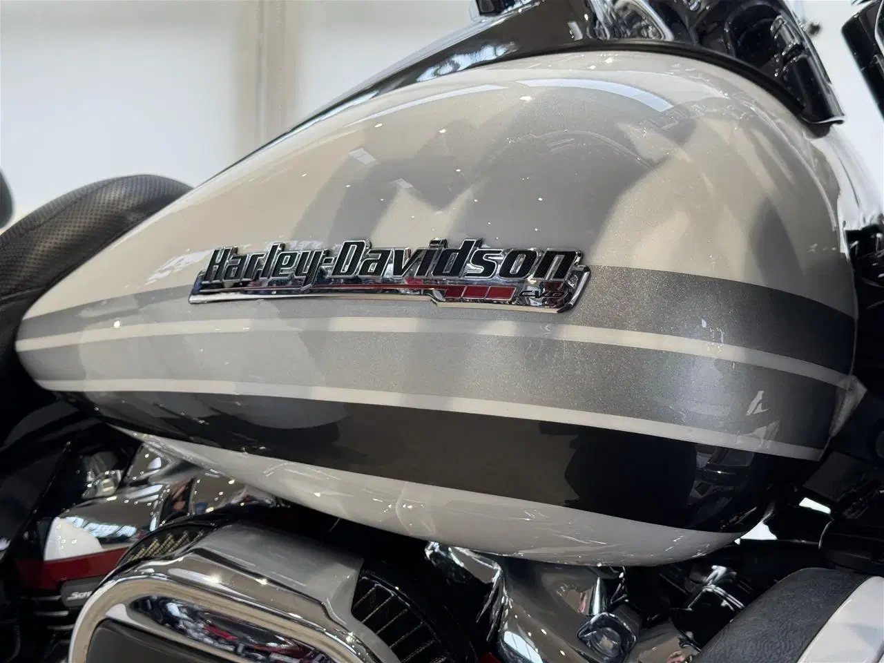 Billede 11 - Harley Davidson FLHTCUTGSE Tri Glide Ultra CVO 117"