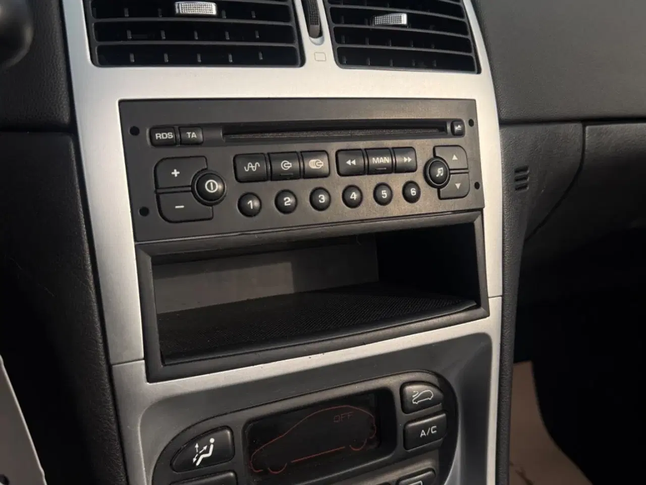 Billede 10 - Peugeot 307 2,0 16V CC aut.