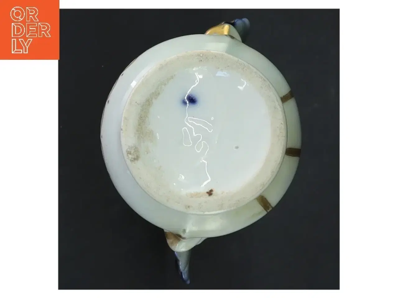 Billede 4 - Porcelænsvase med udsmykning (str. 16 cm)