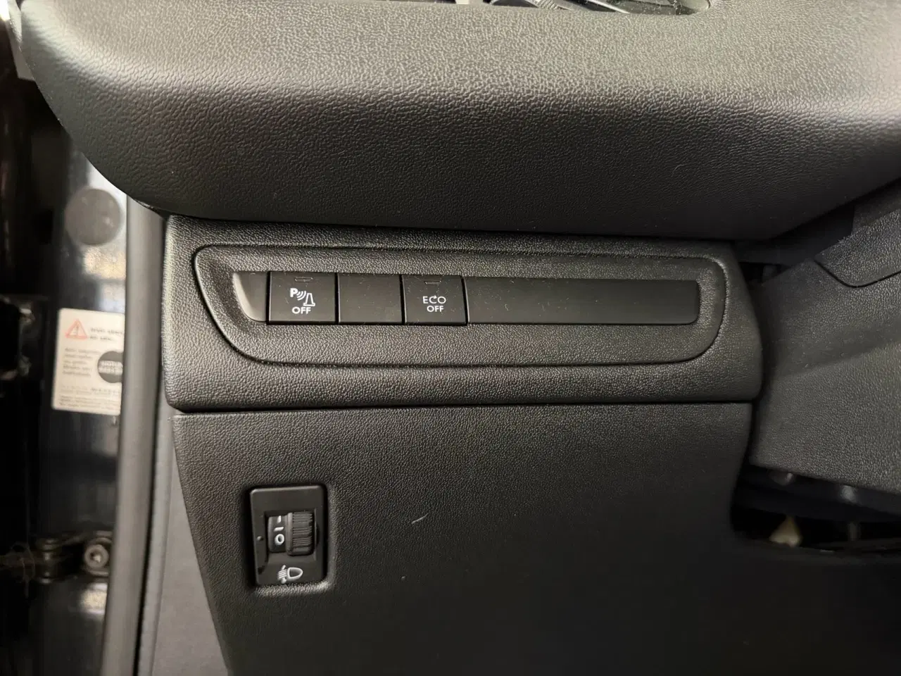 Billede 8 - Peugeot 208 1,5 BlueHDi Signature+ 100HK 5d