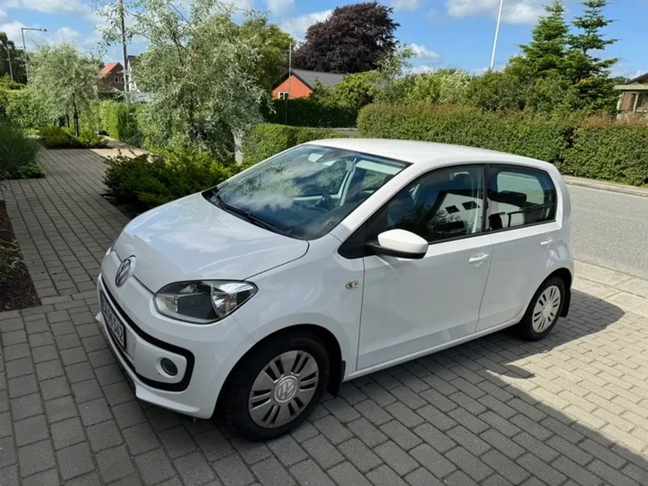 Billede 1 - VW UP! 1.0 BMT, 5 dørs - 75 HK