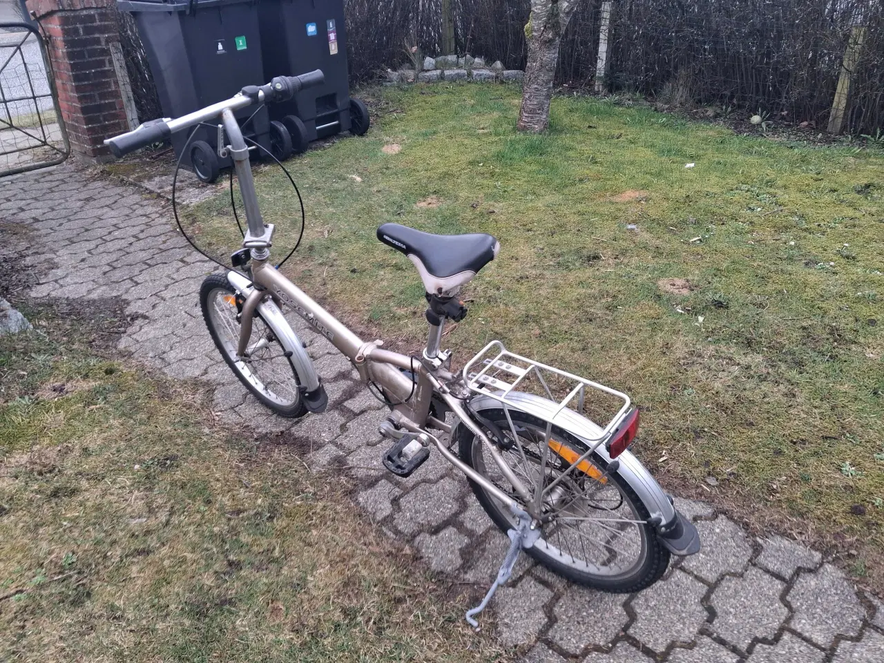 Billede 3 - Camping/Folde cykel sælges 