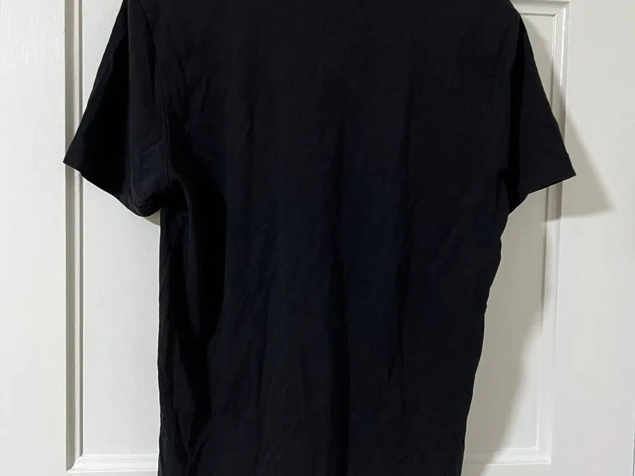 Billede 3 - Diesel T-shirt – sort med rød cracked-print