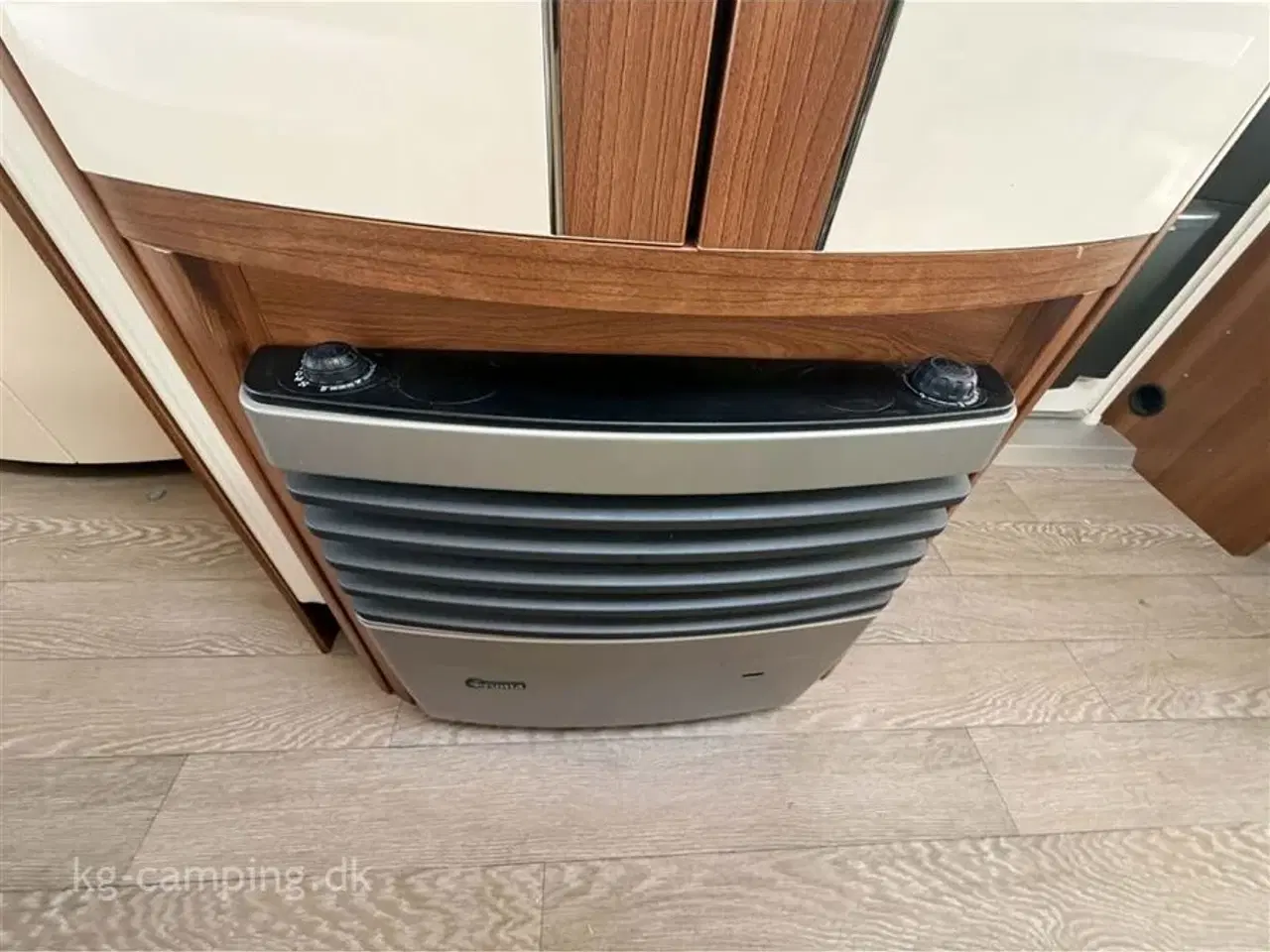 Billede 12 - 2017 - Hobby Excellent 495 UFe   Dobbeltseng, posemarkise, Mover, Aircondition og meget meget mere.