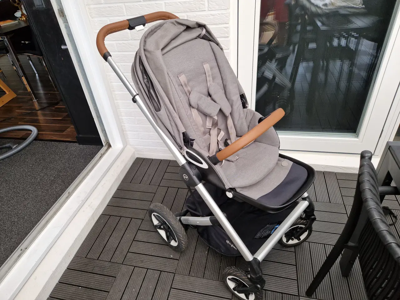 Billede 4 - Cybex talos Autostol m.  drejekonsol og klapvogn