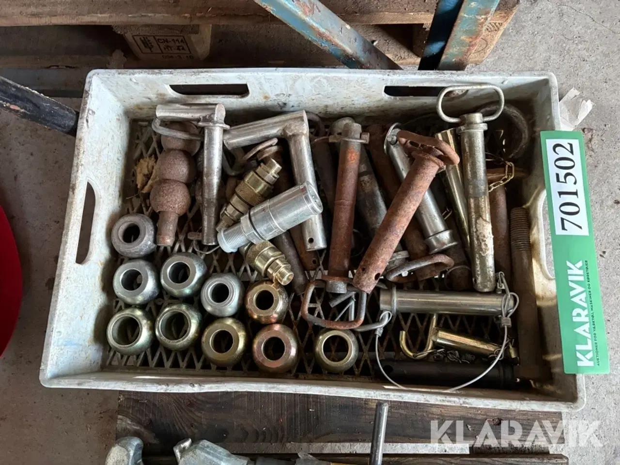 Billede 10 - Værktøjskasse med indhold, til Class traktor