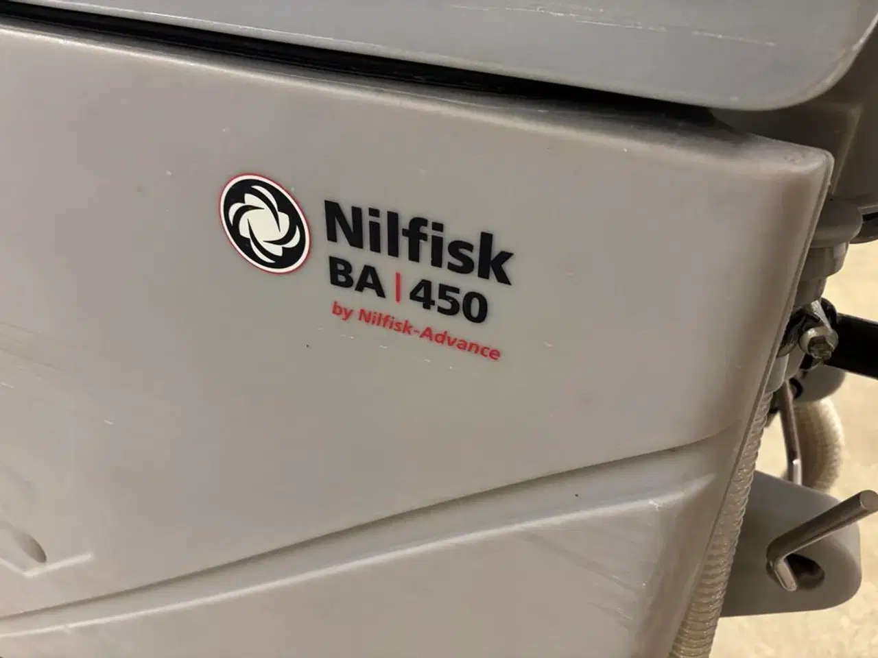 Billede 5 - Gulvvasker NILFISK BA 450