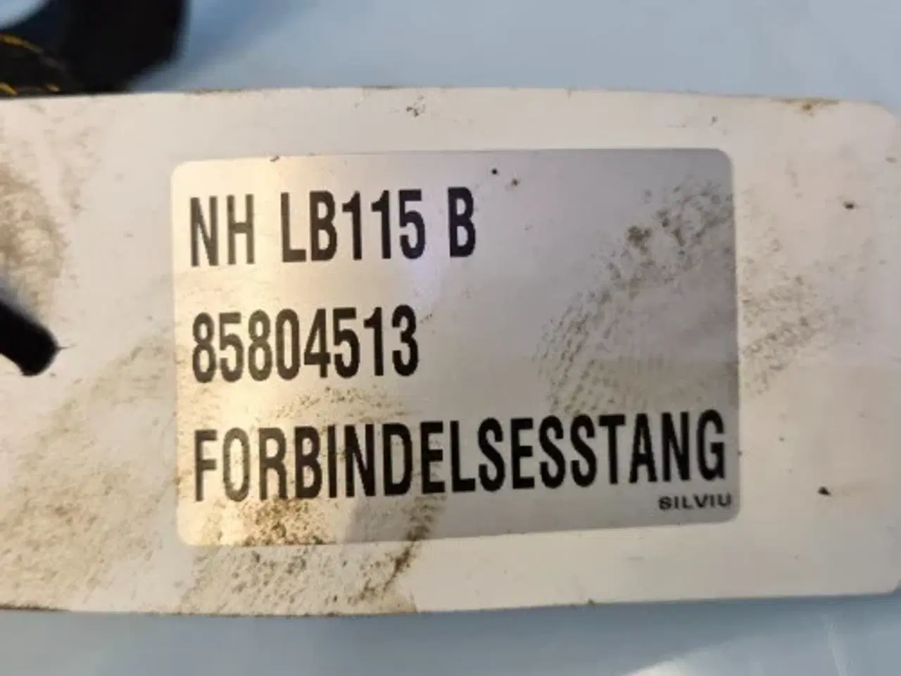 Billede 5 - New Holland LB115B Forbidelsesstang 85804513