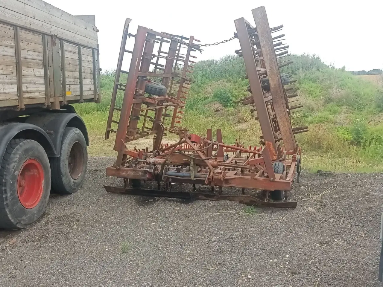 Billede 3 - - - - Med efterharve